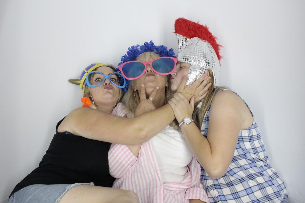 Lisa's 50th Birthday  | View more photos from the event at gallery.myphotoboothexperience.co.uk/u/MyPhotoBoothExperienceLtd/Lisas-50th-Birthday